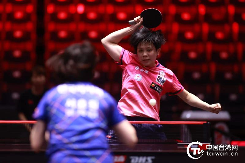 表明了他对 表明了他对