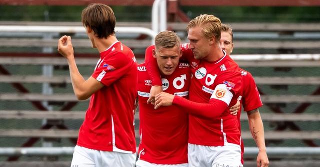 纳一次严峻 纳一次严峻