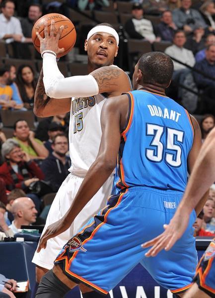 次马拉松中 次马拉松中